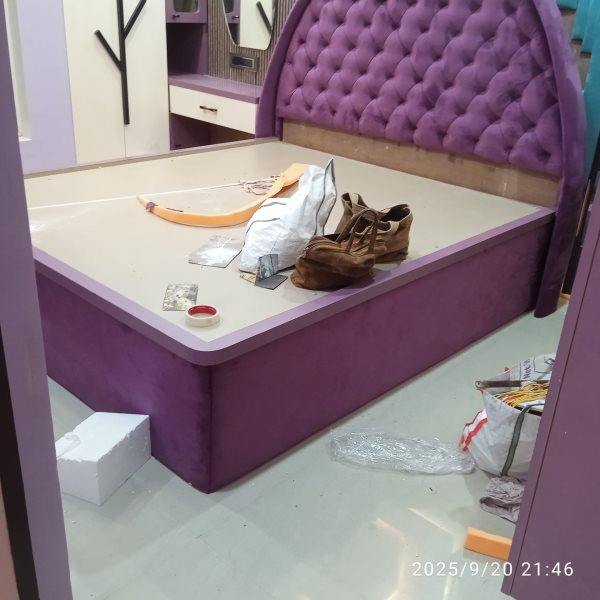 Royal Purple Tufted Velvet Bed